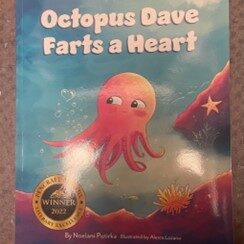 Book cover of Octopus Dave Farts a Heart